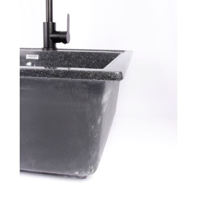 Мойка для кухни врезная BERGG Granit Джекки Z9Q4 черная из литьевого мрамора, 57*50.5 см без сифона