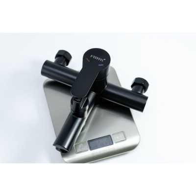 Смеситель для ванны Fmark FS8204H черный