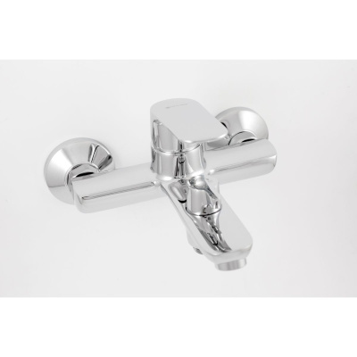 Смеситель для ванны Gross Aqua Flat 2250520C