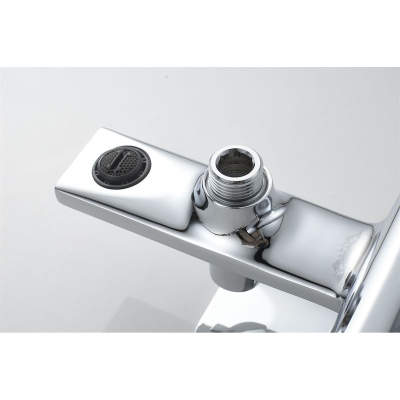Смеситель для ванны Knotlor ERGOFIT KN-32 коротким изливом, хром