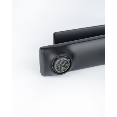 Смеситель для раковины BELZ B10533-7 черный