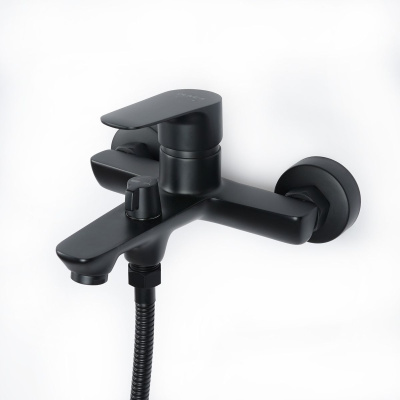 Смеситель для ванны OLIVE’S Tieso 26201TSB, черный, с коротким изливом (8)