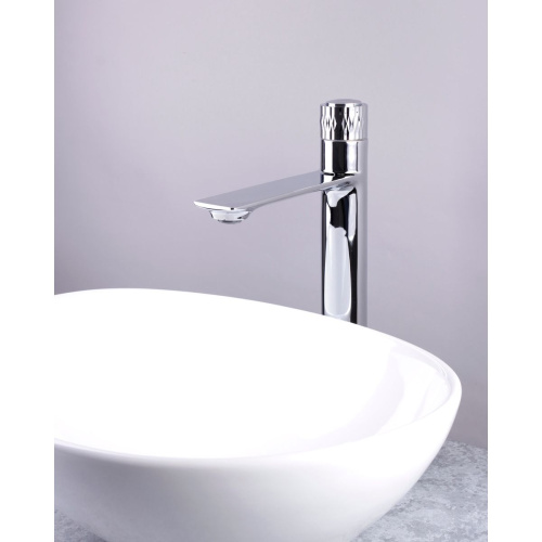 Смеситель для раковины Savol S-601810G с кнопочным включением