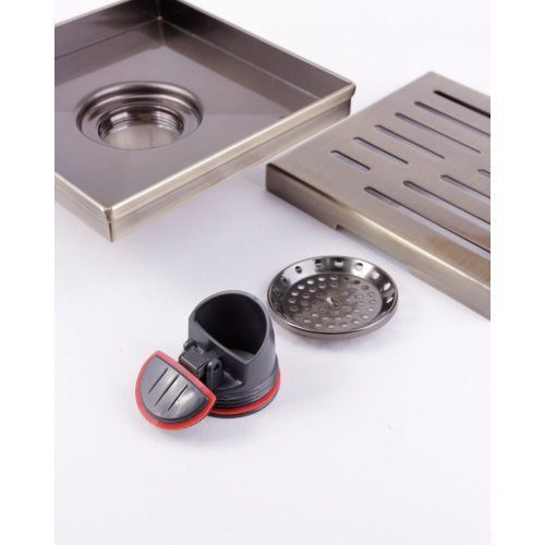 Трап GERHANS для душа античная бронза c вертикальным выходом 150х150 мм K81915C-15