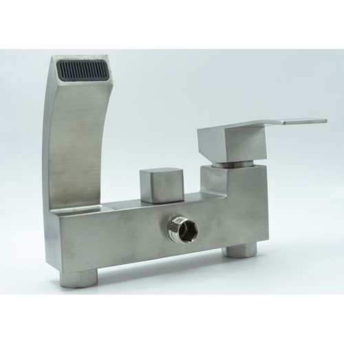 Смеситель для ванны Fmark FS8624