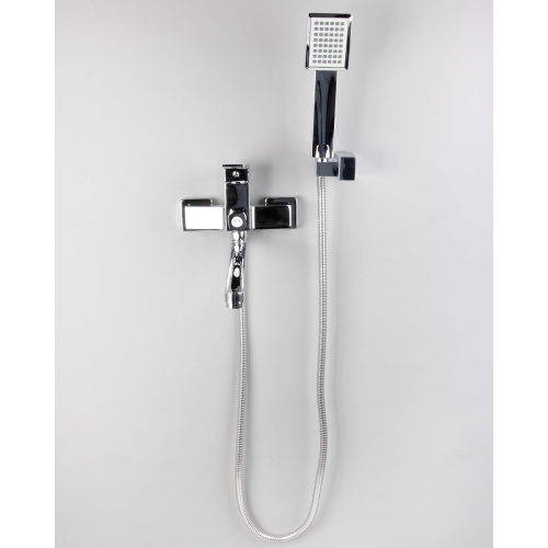 Смеситель для ванны RUSH Thira TR3635-51 с длинным изливом хром
