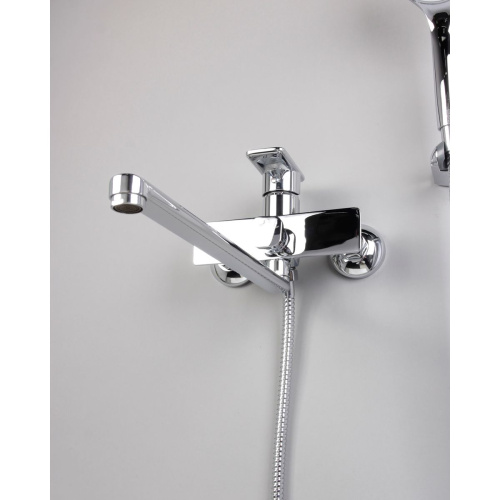 Смеситель для ванны RUSH Bruny BR4335-51 с длинным изливом