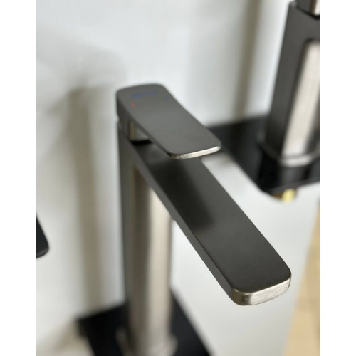 Смеситель для раковины Shevanik S9911T оружейная сталь