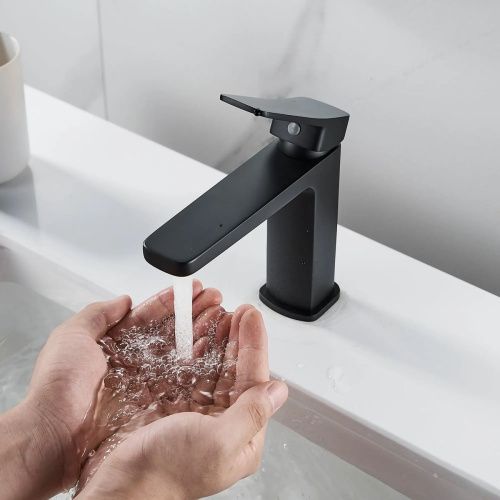 Смеситель для раковины Shevanik S9901H черный