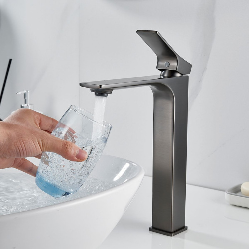 Смеситель для раковины Shevanik S6111T оружейная сталь