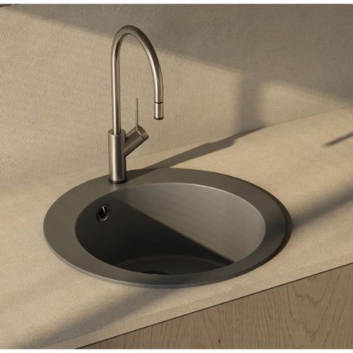 Мойка для кухни врезная SimGran Q-6 чёрная из кварцистик, 51*51 см без сифона