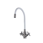 Смеситель для кухни Fmark FS8442-02 с гибким изливом белый